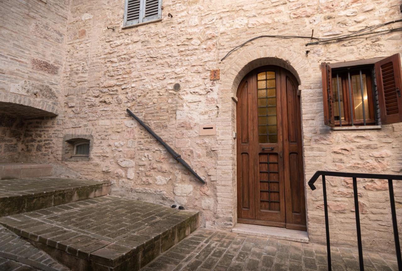 Brunelli Appartamenti Assisi Exterior photo